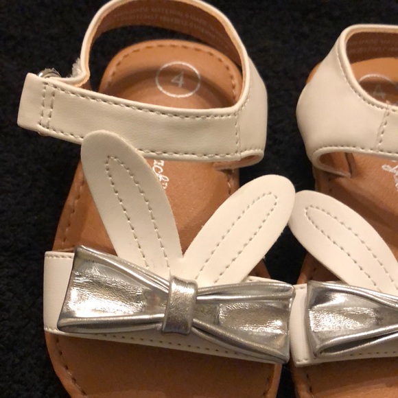 Sandles - Picture 2 of 4